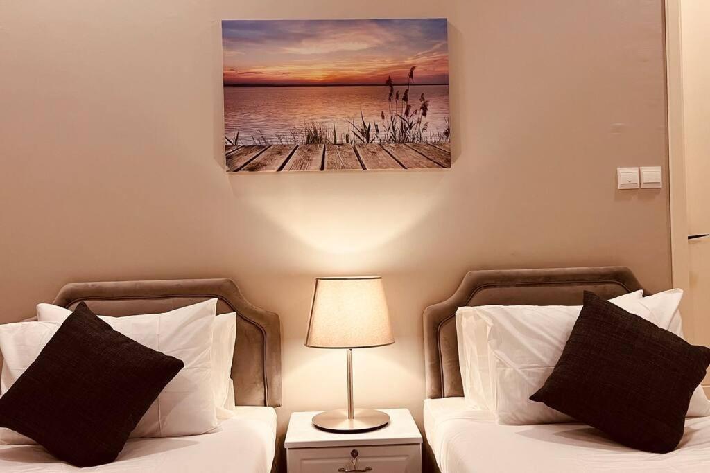 One Guest Place 2Bhk Apartments Near The Beach Mascate Exterior foto